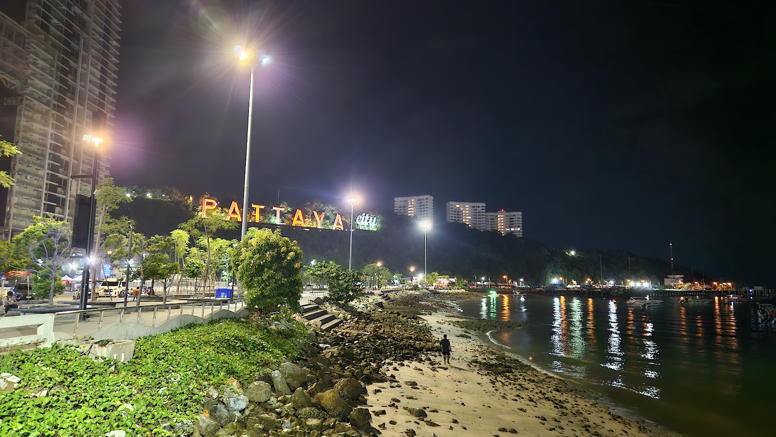 The bay after dark