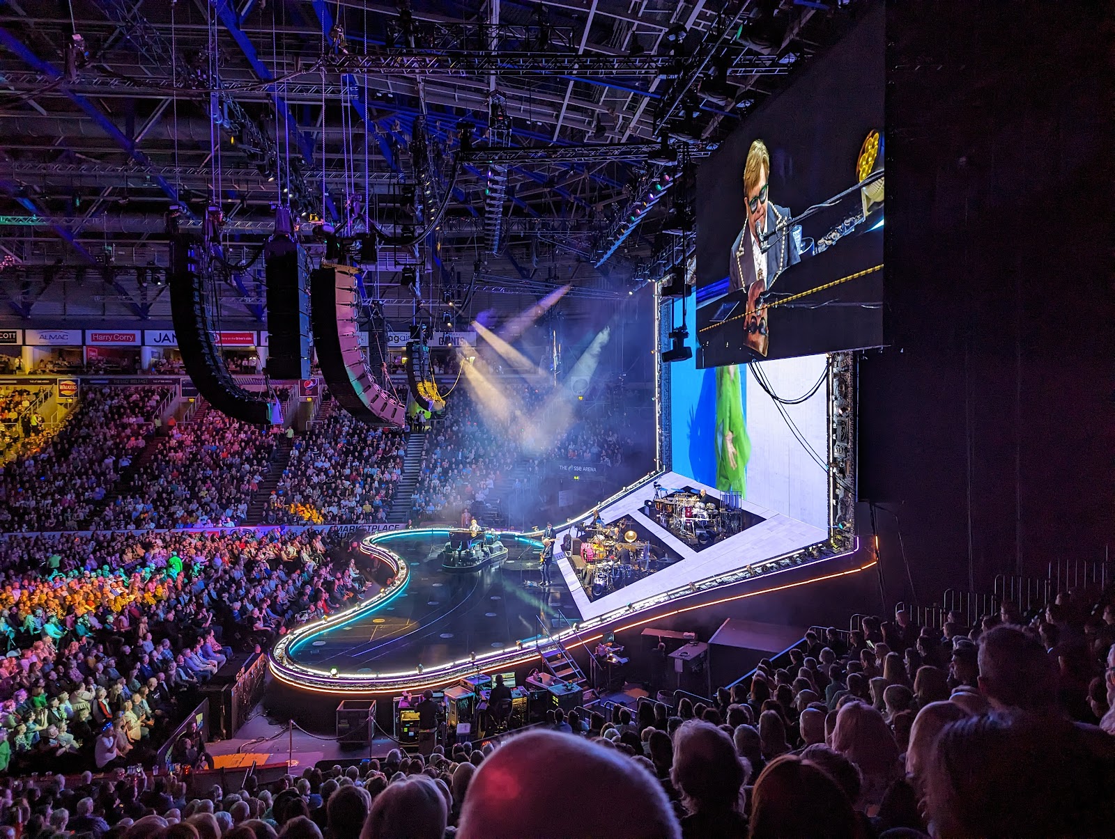 SSE Arena Belfast, Belfast 6