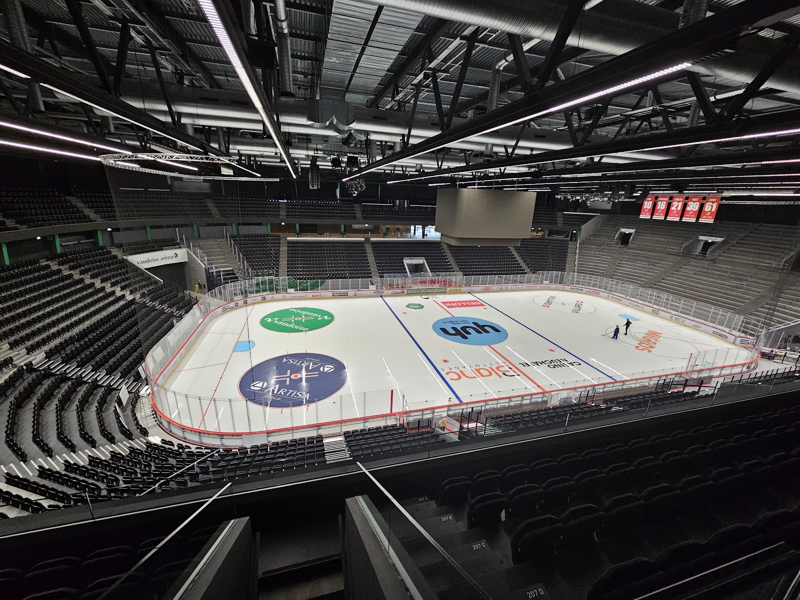 Vaudoise Arena Espace Malley, Lausanne 4