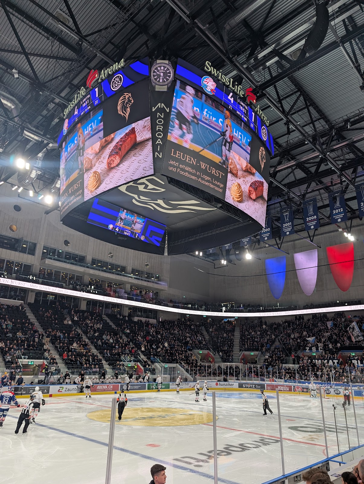 Swiss Life Arena, Zurich 4