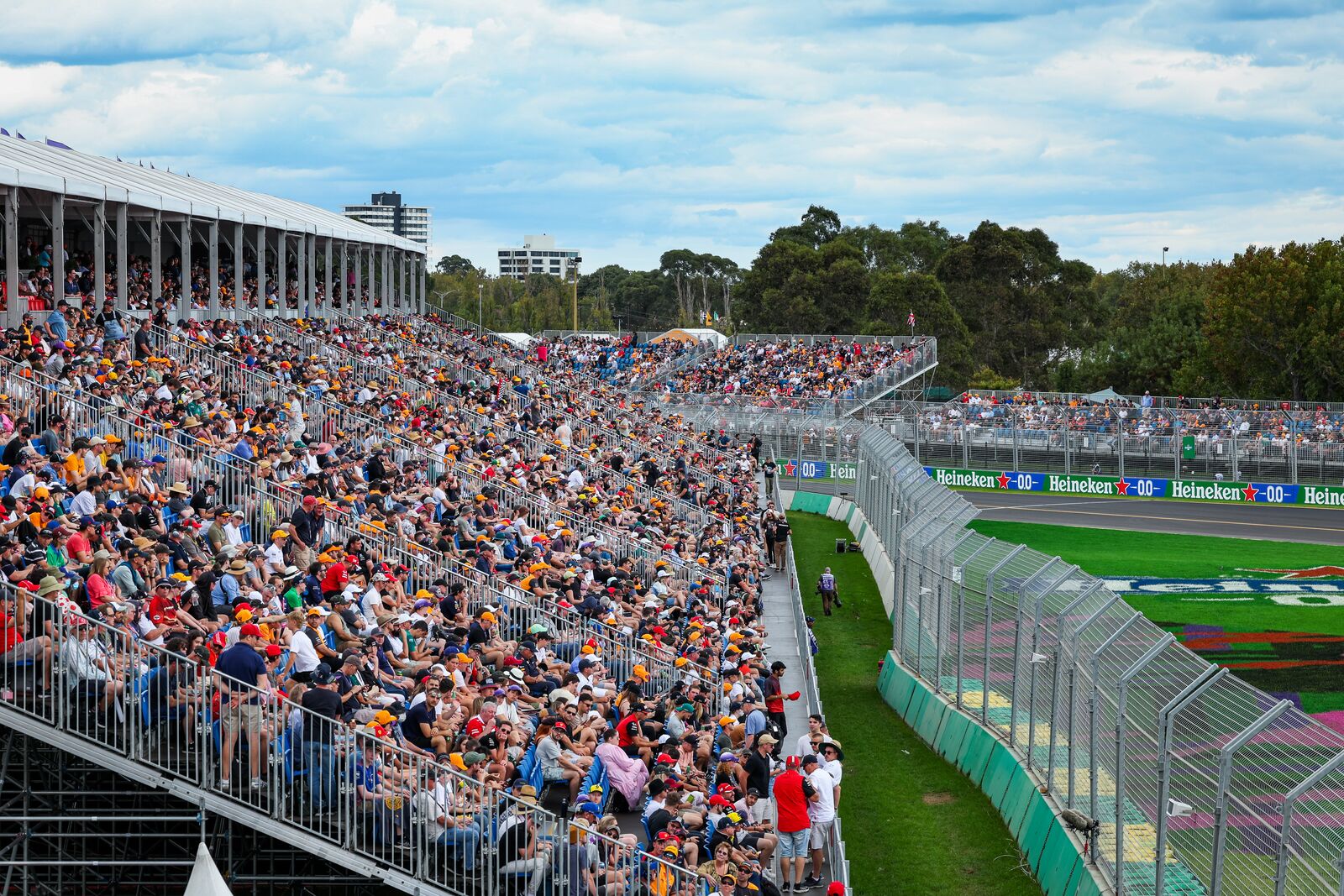Albert Park Circuit, Melbourne 2
