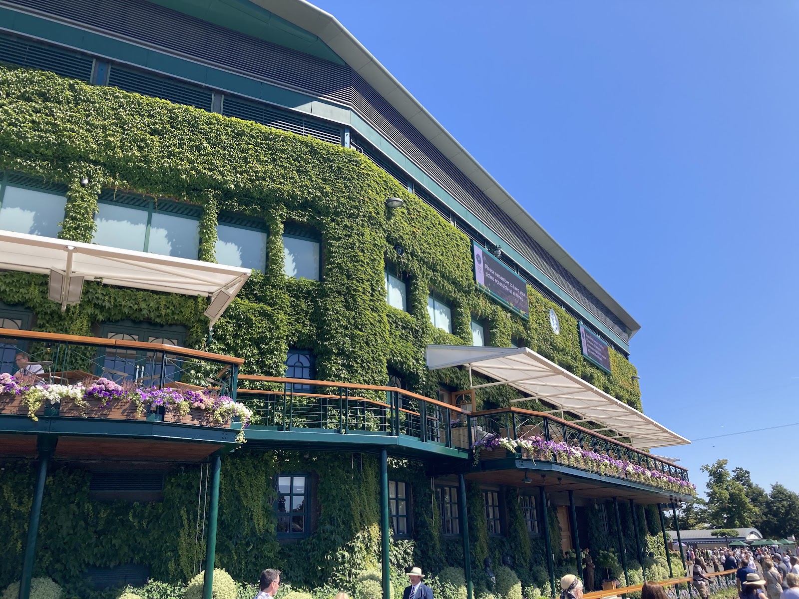 Centre Court  (All England Lawn Tennis and Croquet Club), London 3