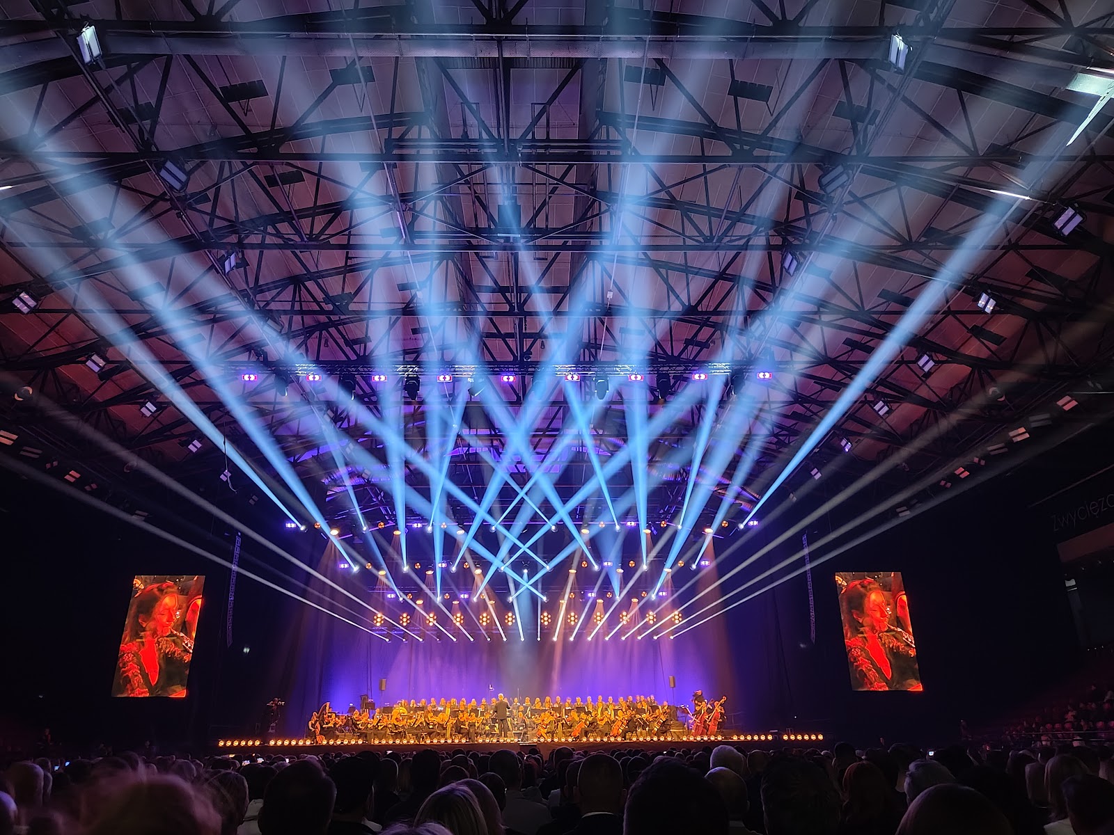 Torwar Hall, Warsaw 3
