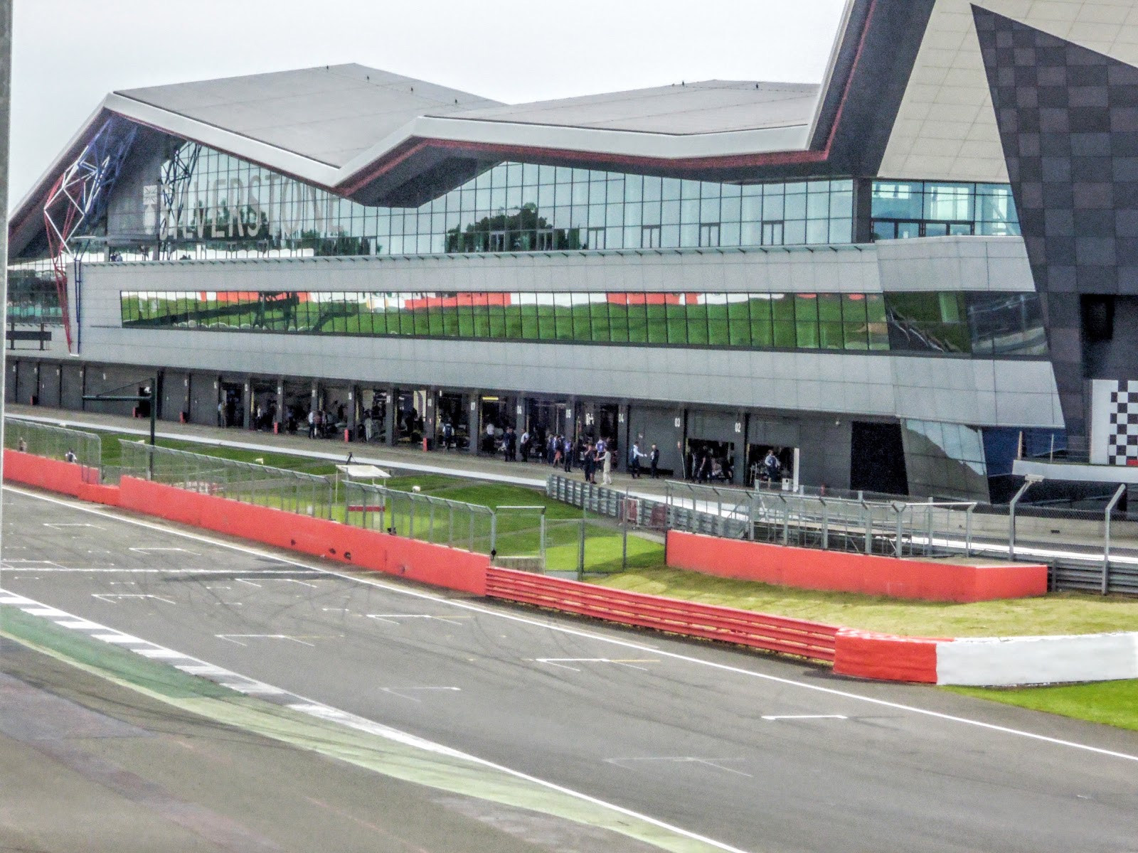 Silverstone Circuit, Towcester 2