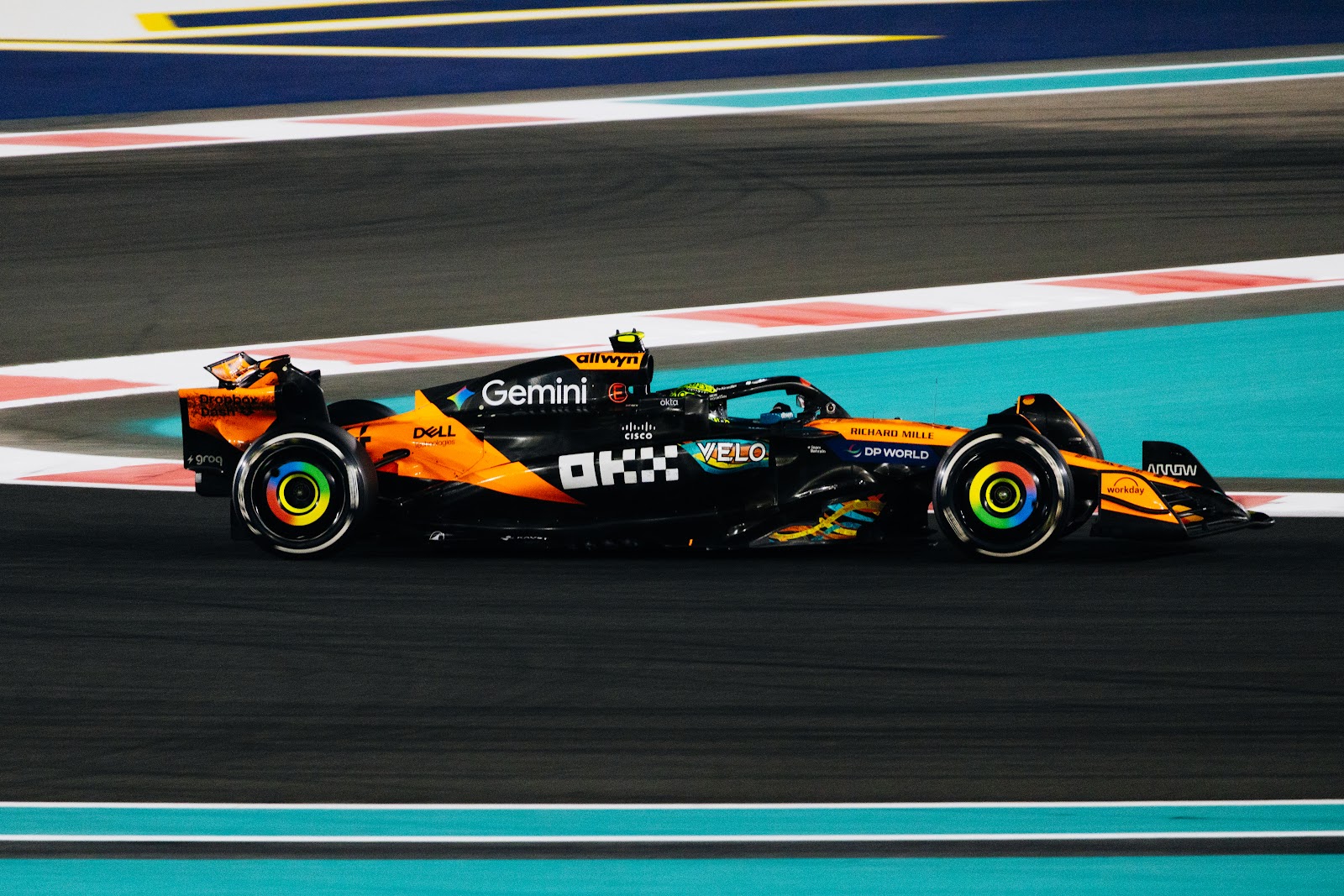 Yas Marina Circuit, Abu Dhabi 3