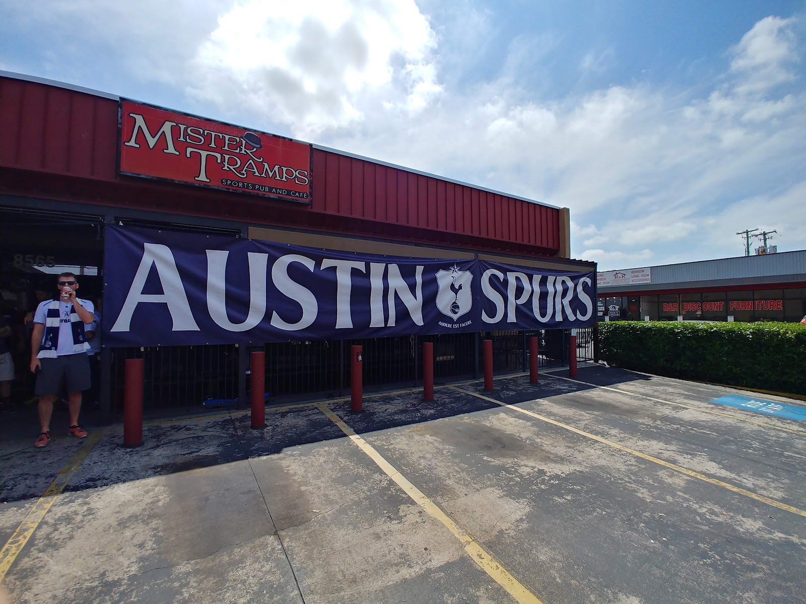 Mister Tramps Sports Pub, Austin