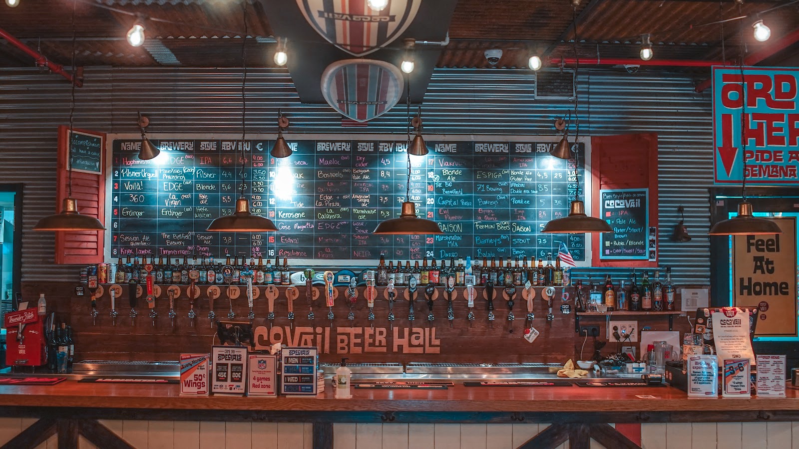 CocoVail Beer Hall - Craft Beer Barcelona, Barcelona