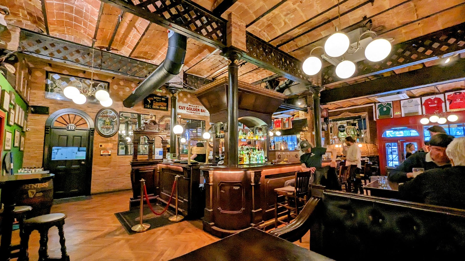 Dunne's Irish Bar | Barcelona, Barcelona