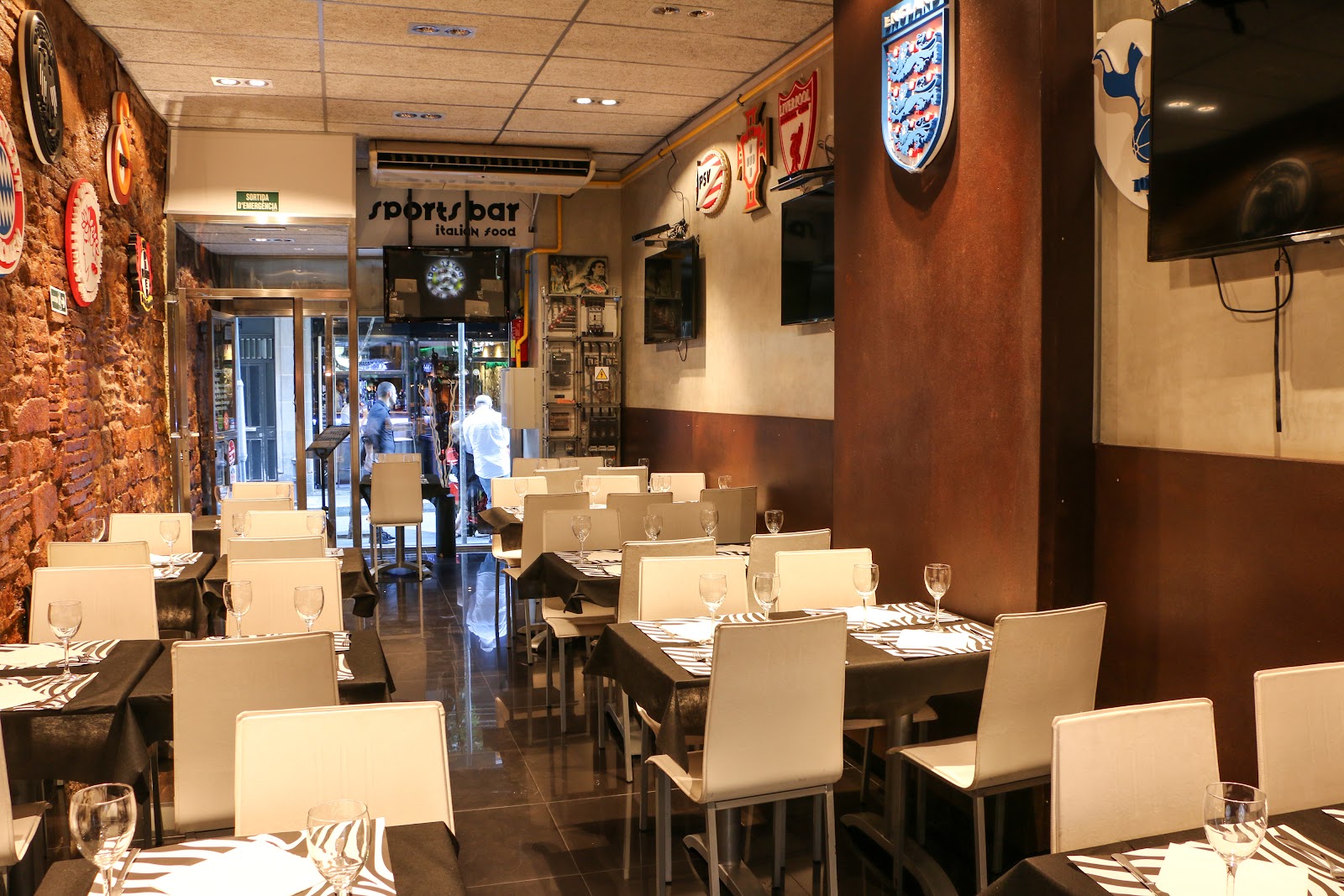 Sports Bar Italian Food, Barcelona