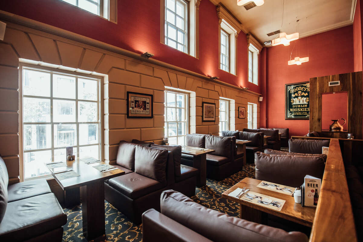 Robinsons Bar, Belfast