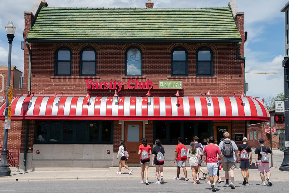 Varsity Club Restaurant & Bar, Columbus