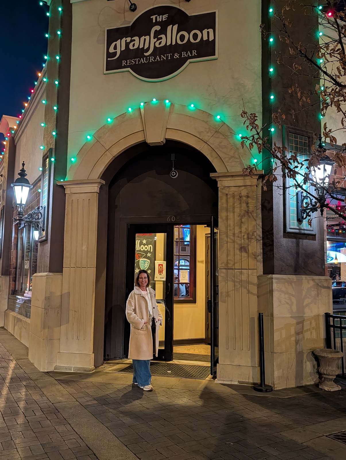 The Granfalloon Restaurant And Bar, Kansas City
