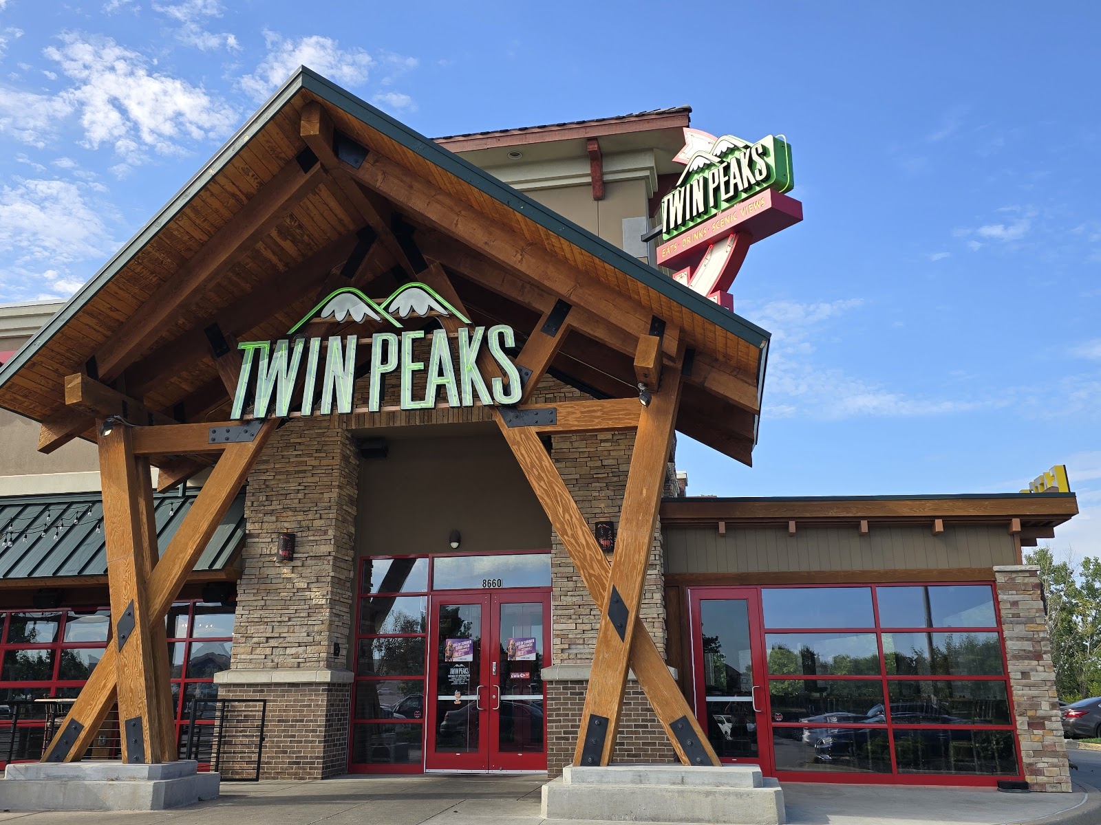 Twin Peaks, Kansas City