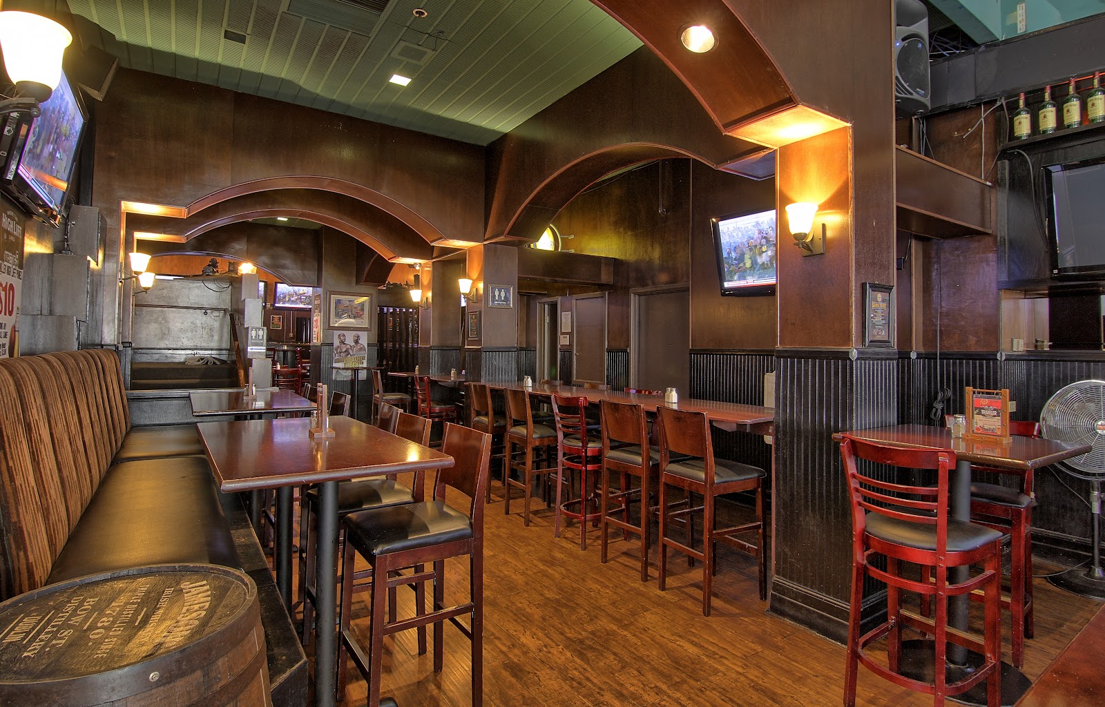 Dublin's Irish Whiskey Pub, Los Angeles