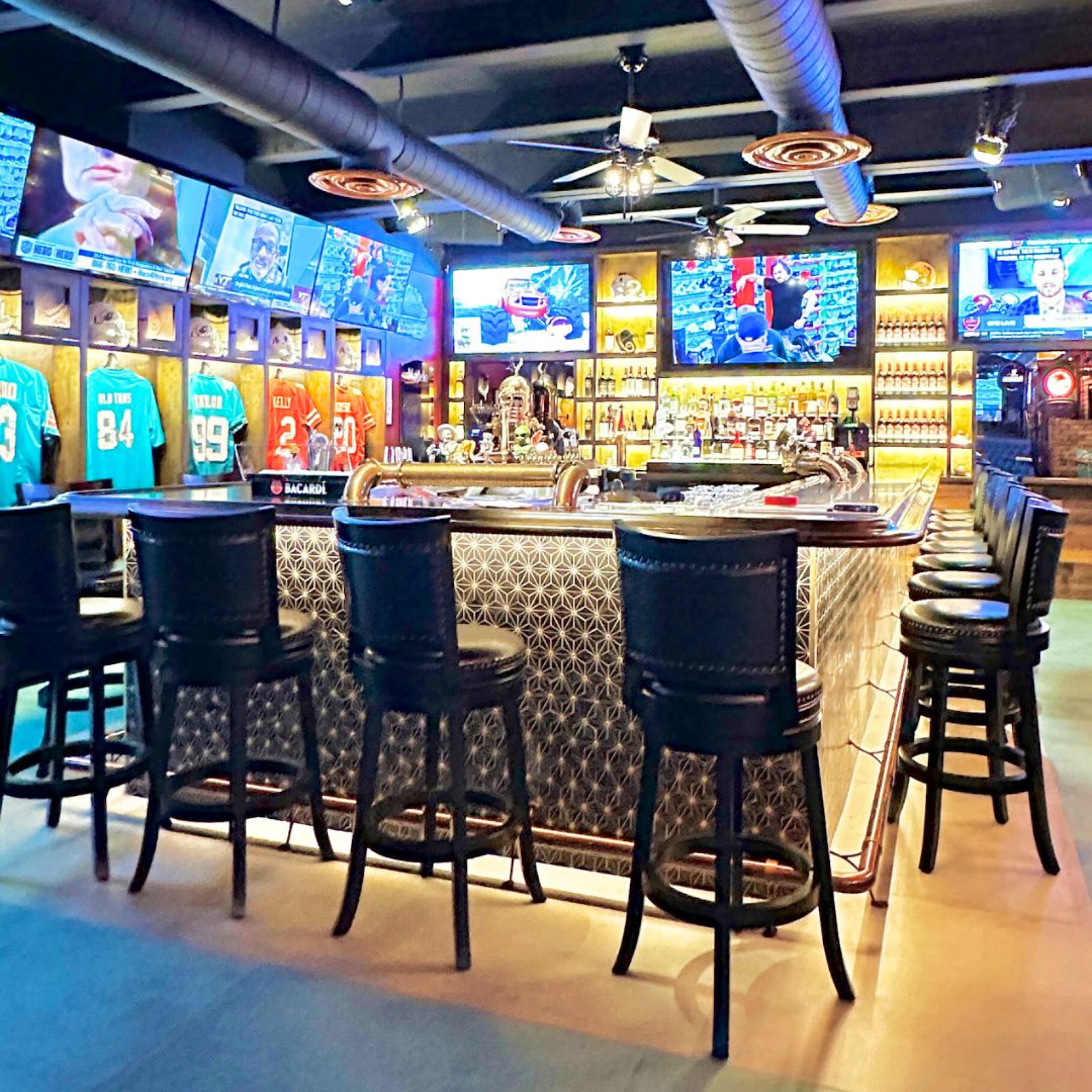Old Tom's Sports Bar Miami Springs, Miami