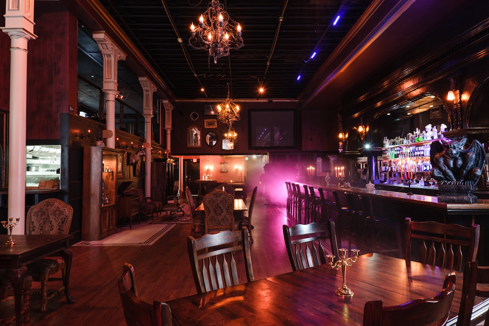 Raven's Manor, Portland