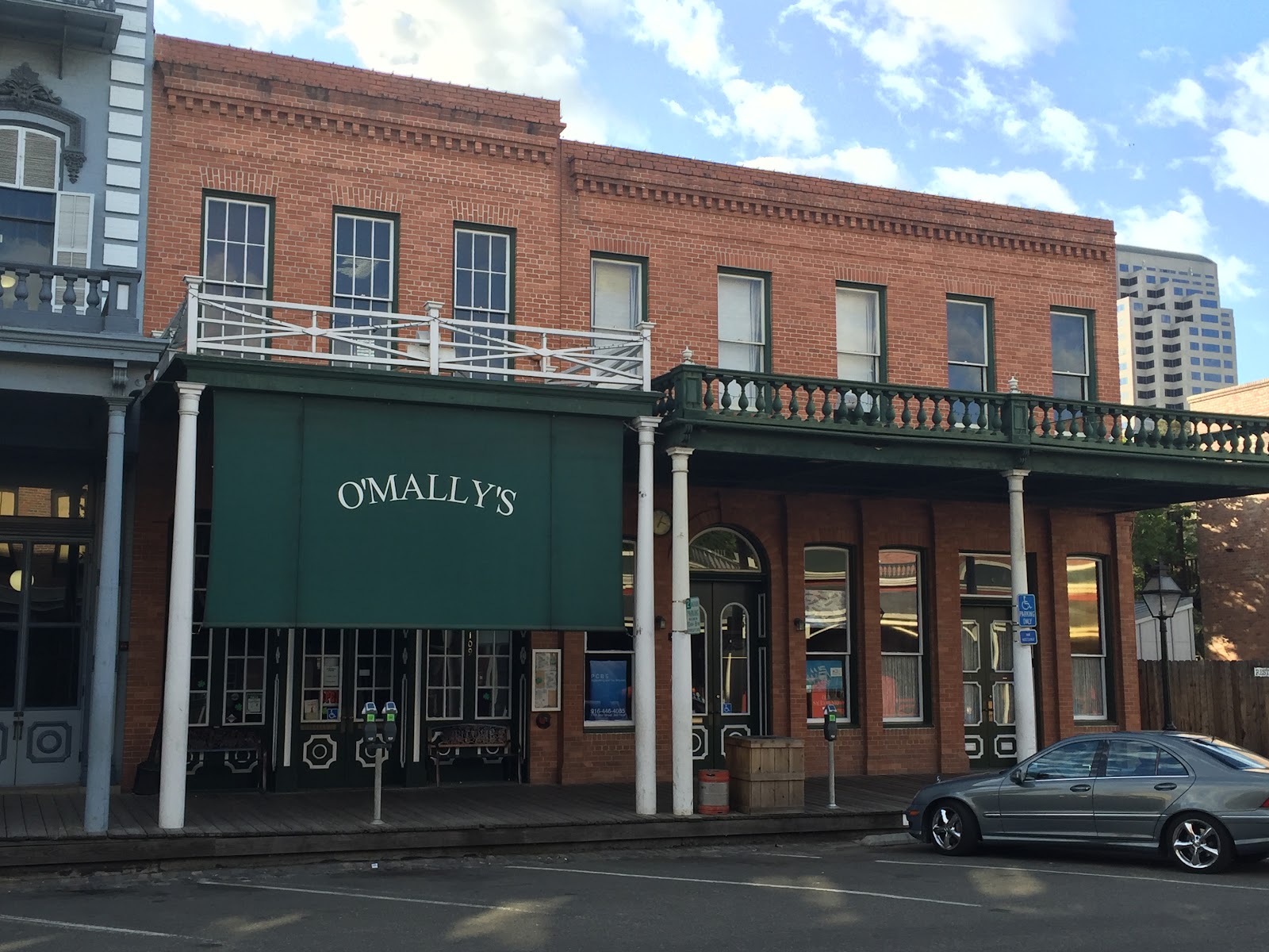 O'Mally's Irish Pub/ Josh, Sacramento