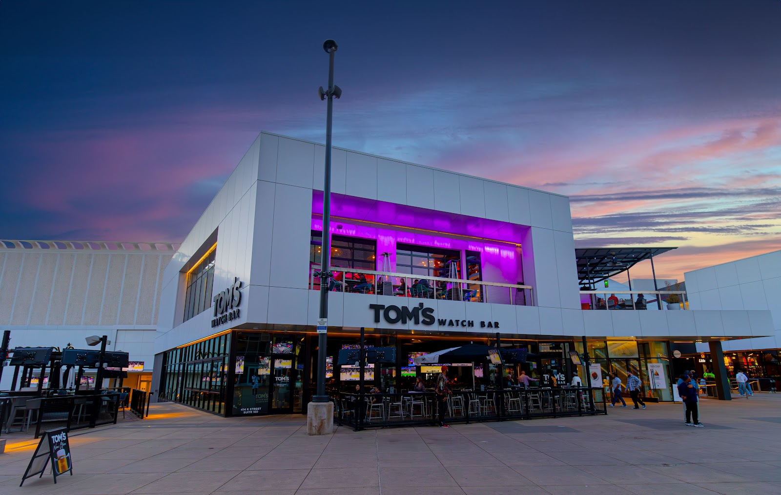 Tom's Watch Bar - Sacramento, Sacramento