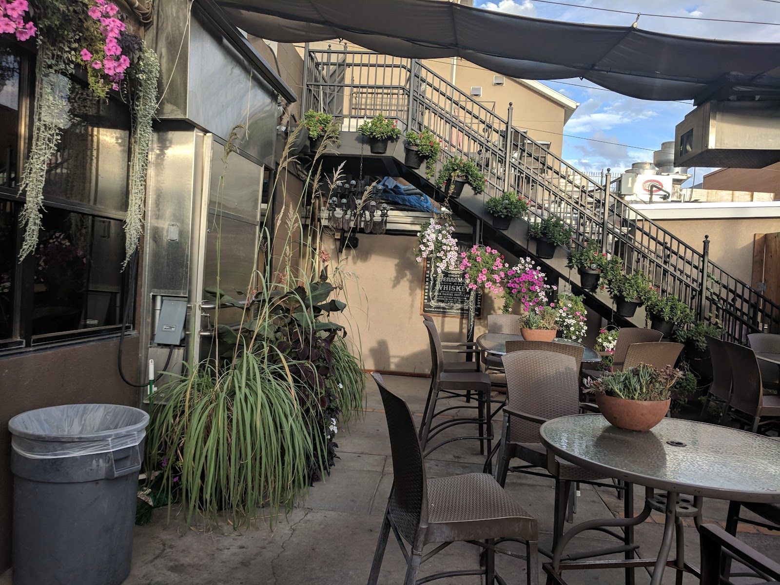 Poplar Street Pub, Salt Lake City