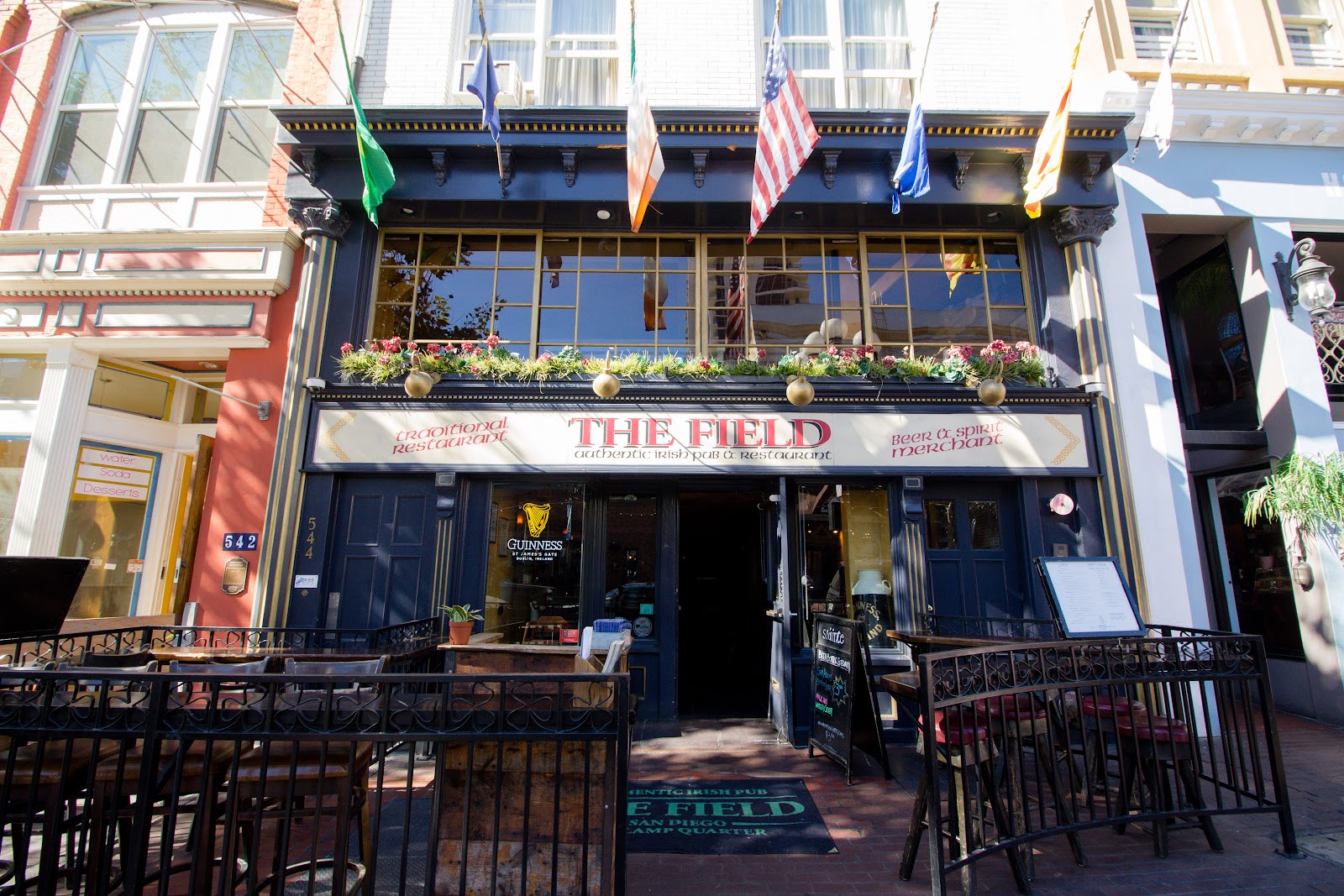 The Field Irish Pub, San Diego