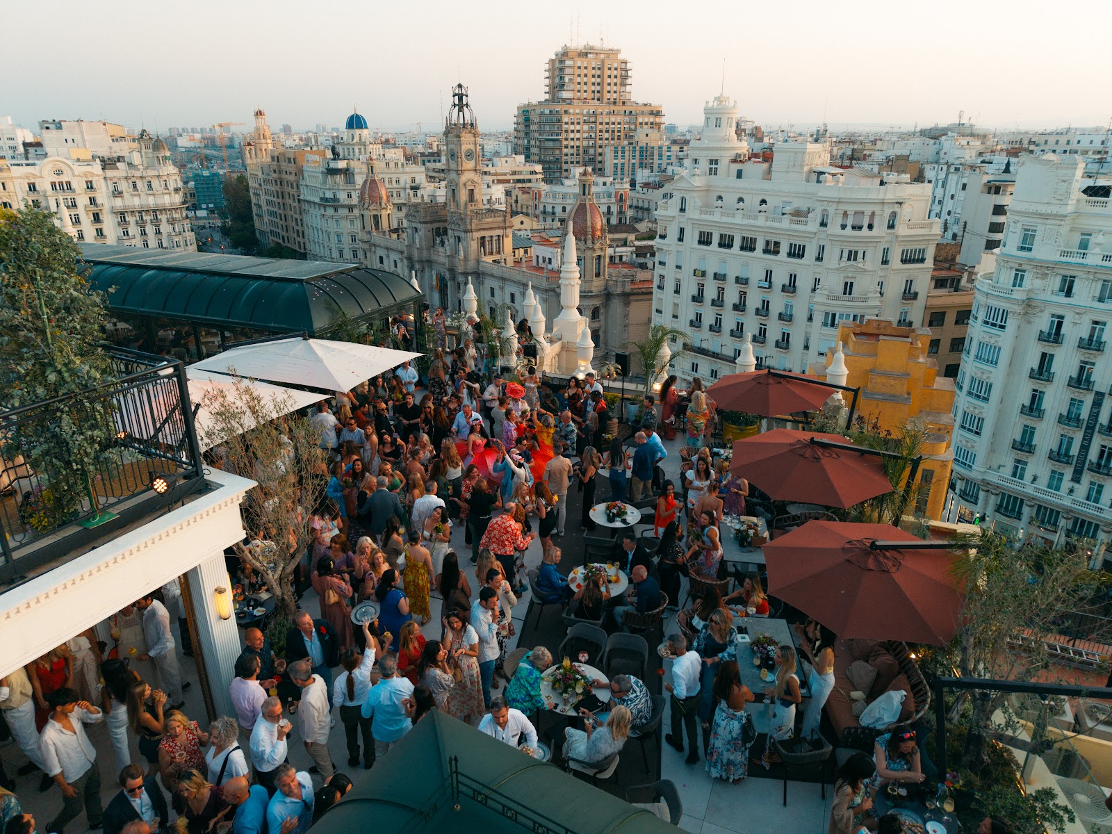 Atenea Sky ✢ Rooftop, Valencia