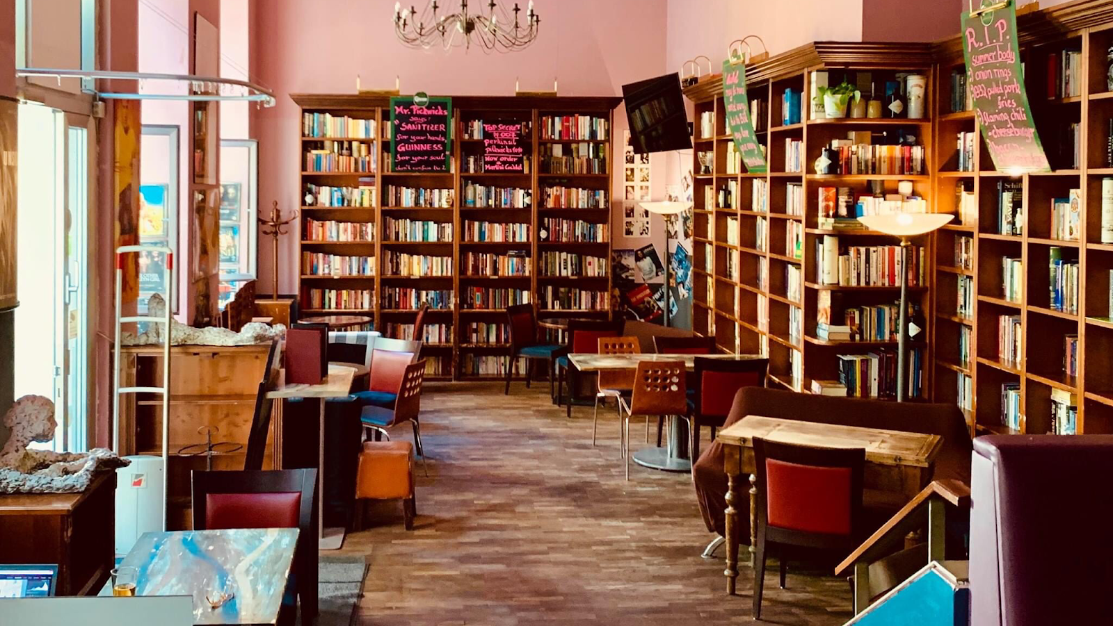 Pickwick's, Vienna
