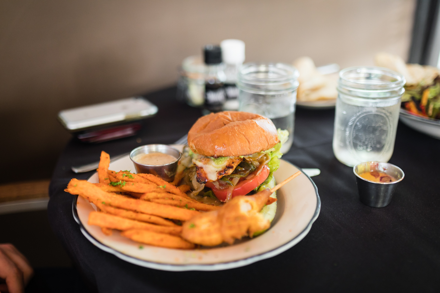 Moonshine Patio Bar & Grill — photo 2