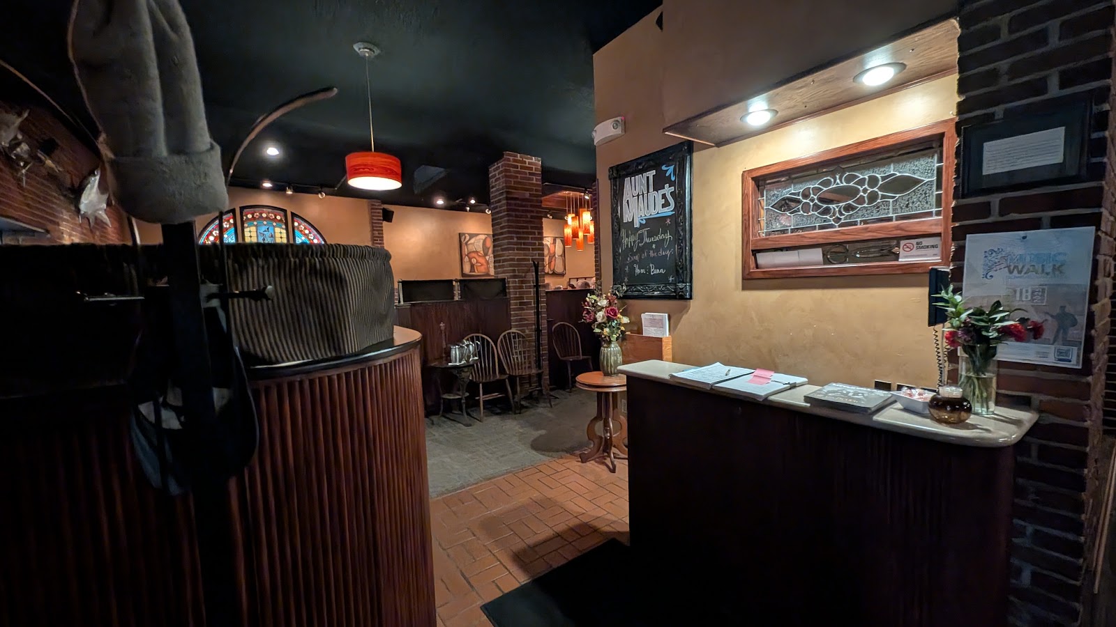 Aunt Maude's — photo 3