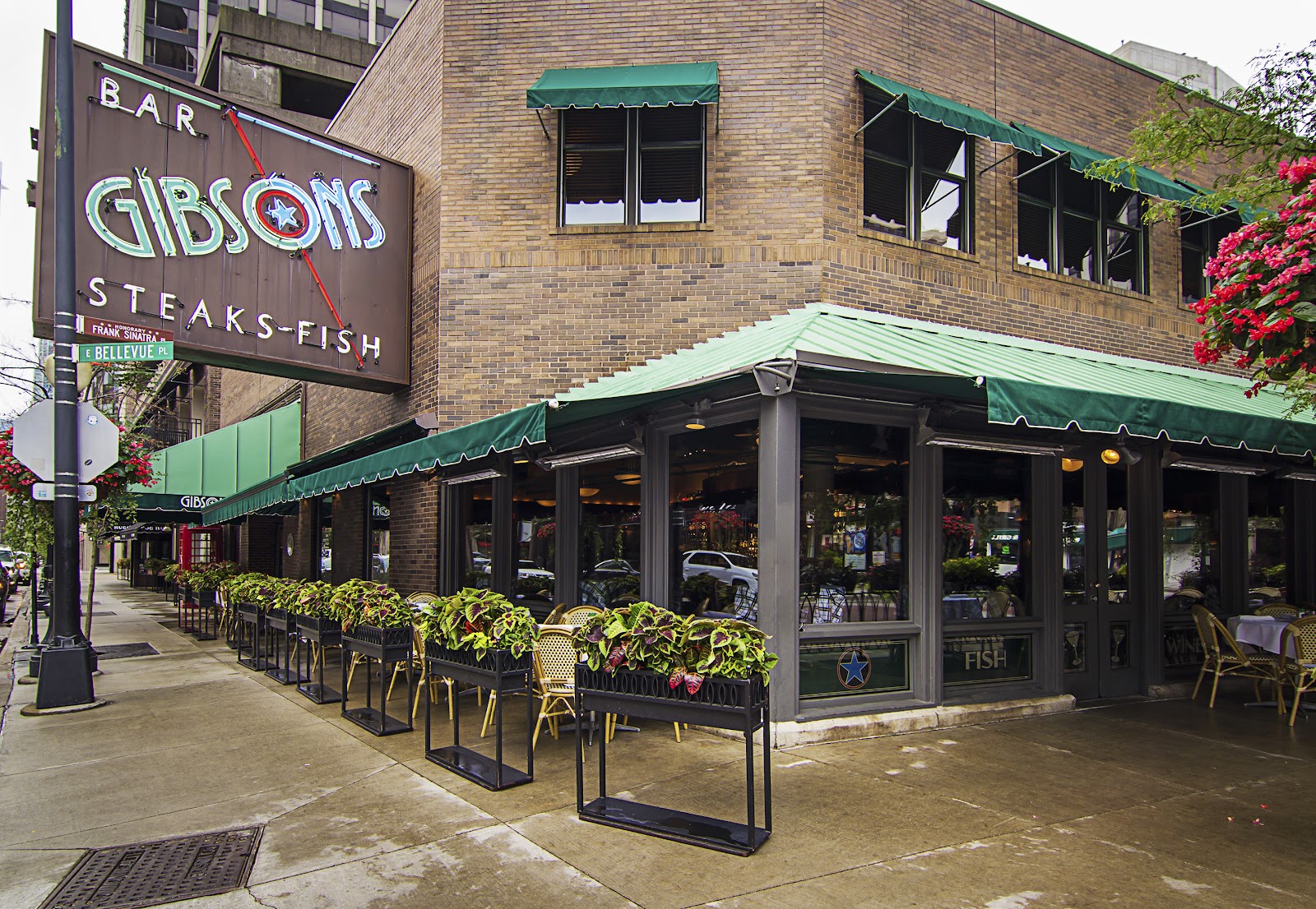 Gibsons Bar & Steakhouse — photo 1