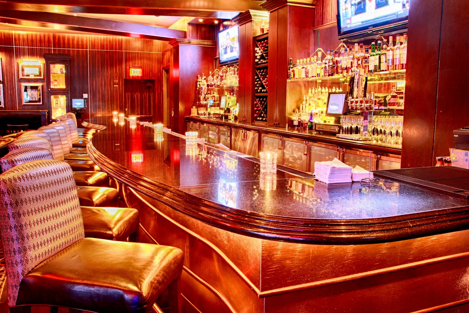 Vic & Anthony's Steakhouse — photo 1
