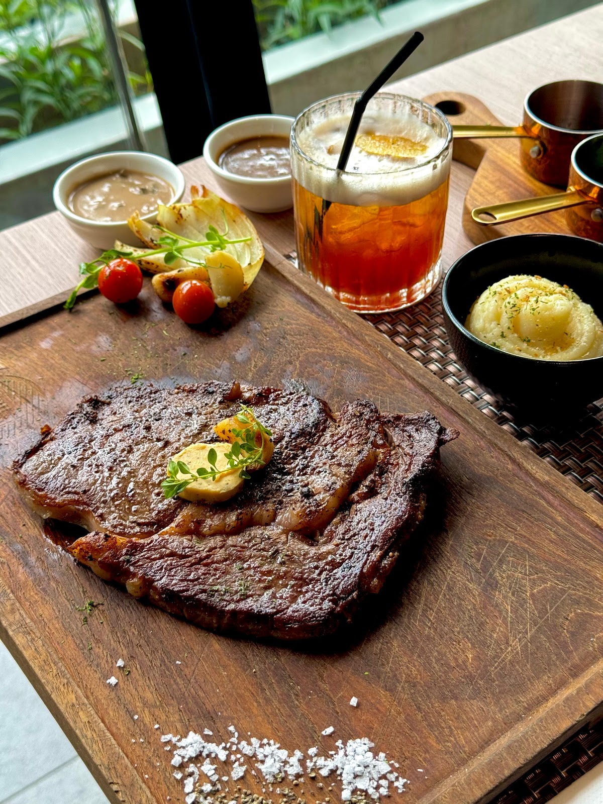 Cutt & Grill (The Breeze) — photo 3