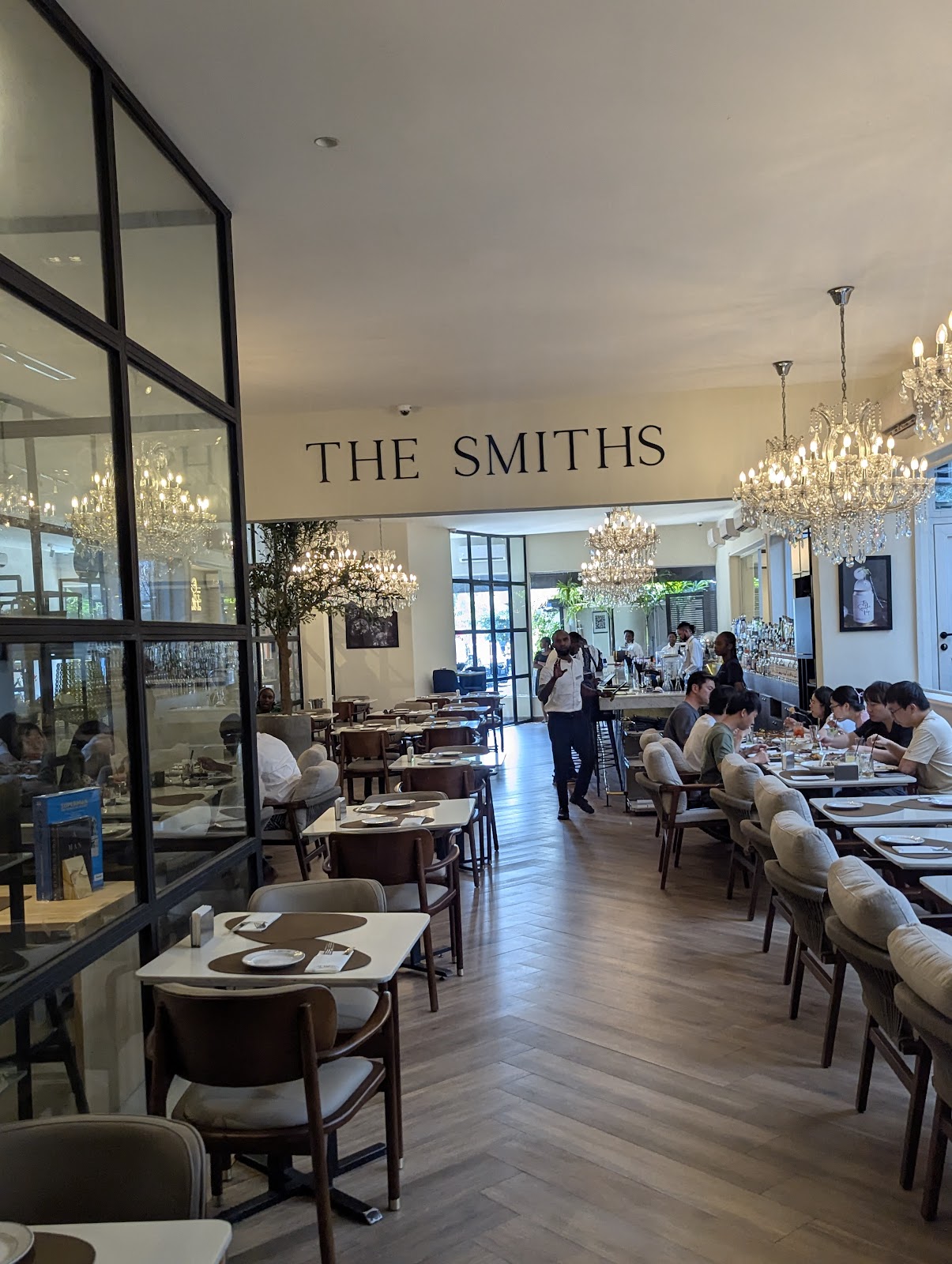 The Smiths Restaurant — photo 3