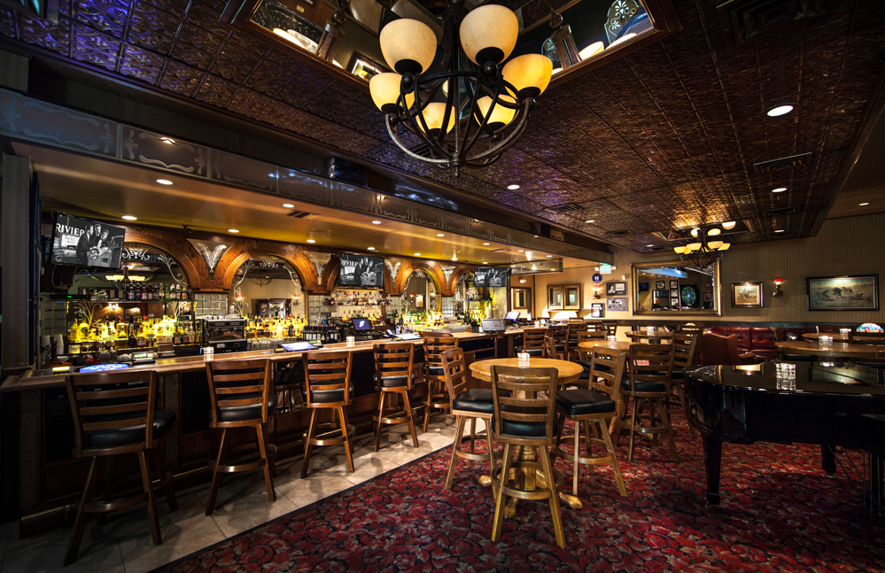 Golden Steer Steakhouse — photo 1