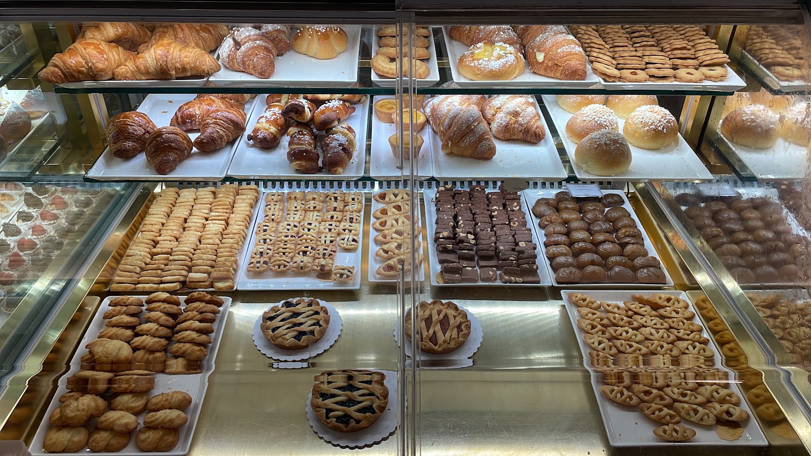 Caffe Cova — photo 1