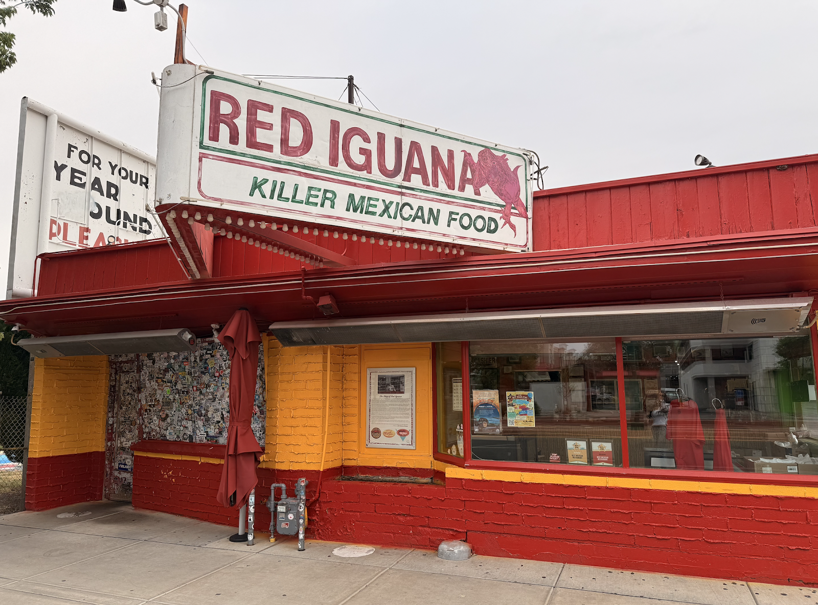 Red Iguana — photo 1
