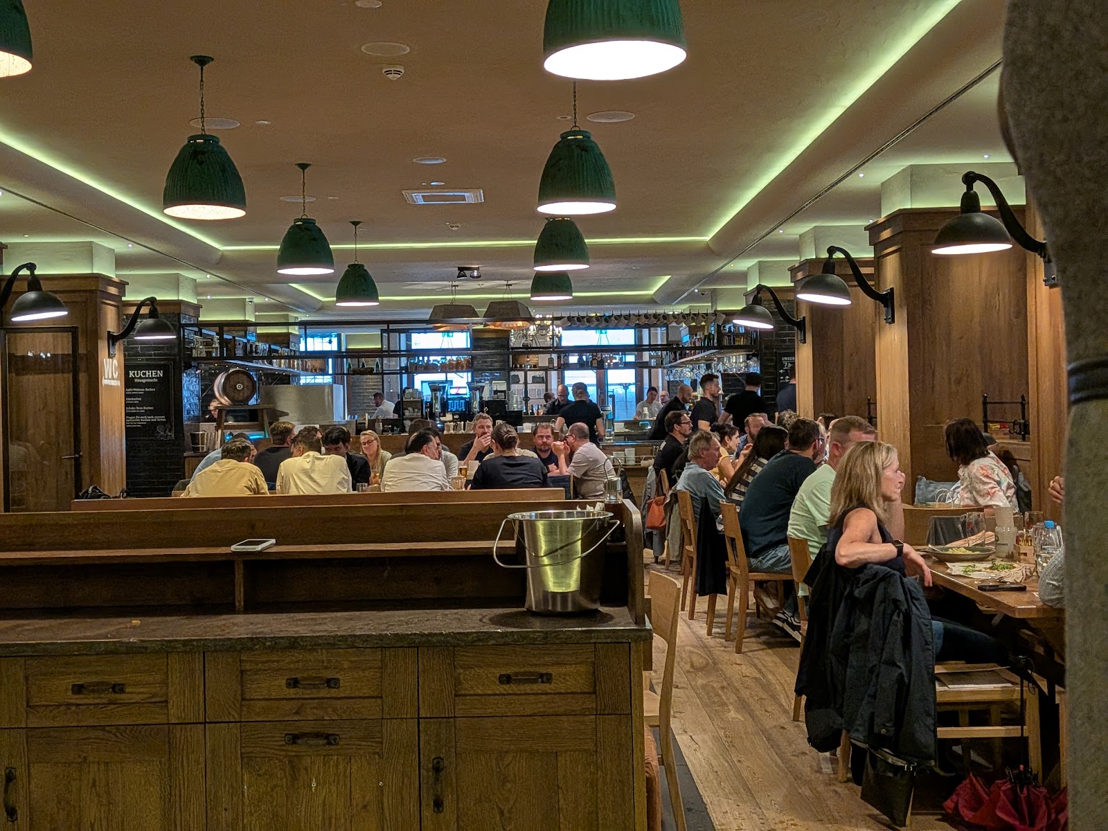 Carls Brauhaus — photo 2