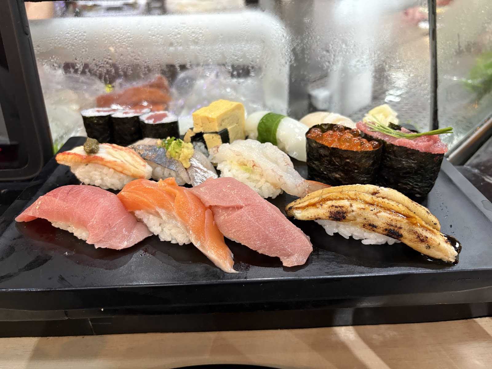 Sushi Zanmai Tsukiji Honten — photo 3