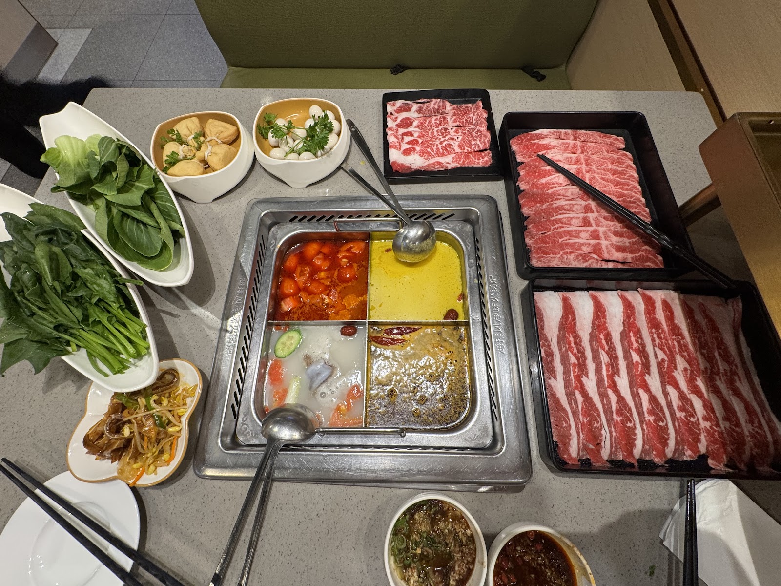 Haidilao Hot Pot — photo 2